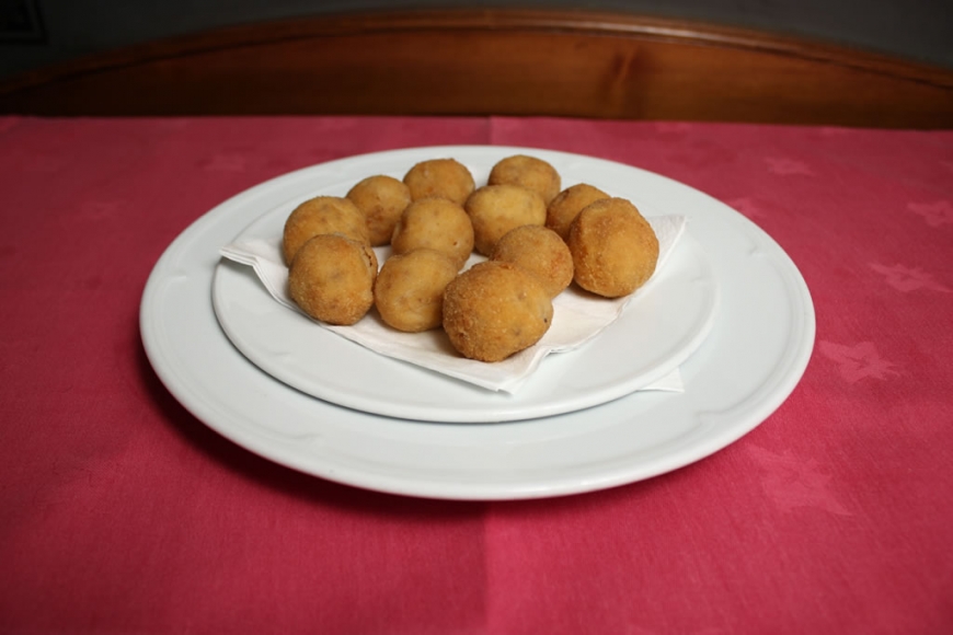 Croquetas caseras variadas